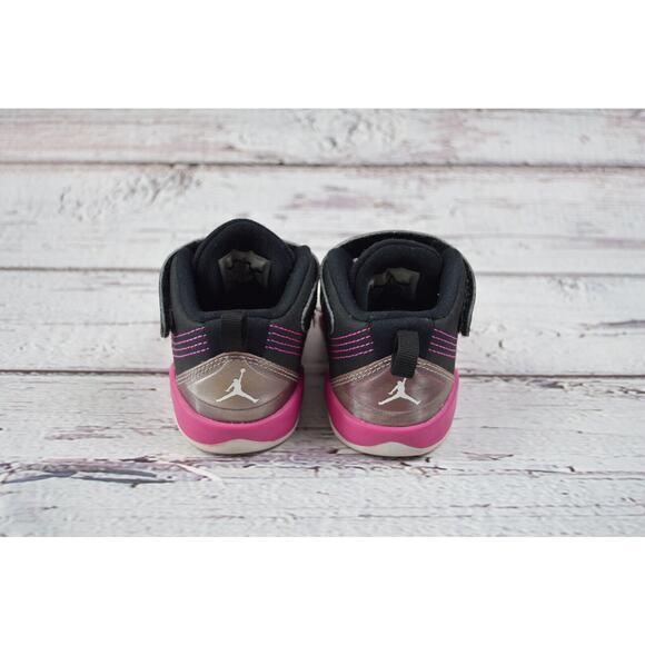 Nike Jordan Velocity Toddler Basketball Sneakers Black & Pink Size 7C Pre-Owned - Picture 4 of 10